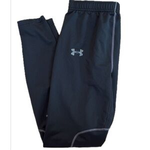 UNDER ARMOUR Black Athletic performance Leggings size M